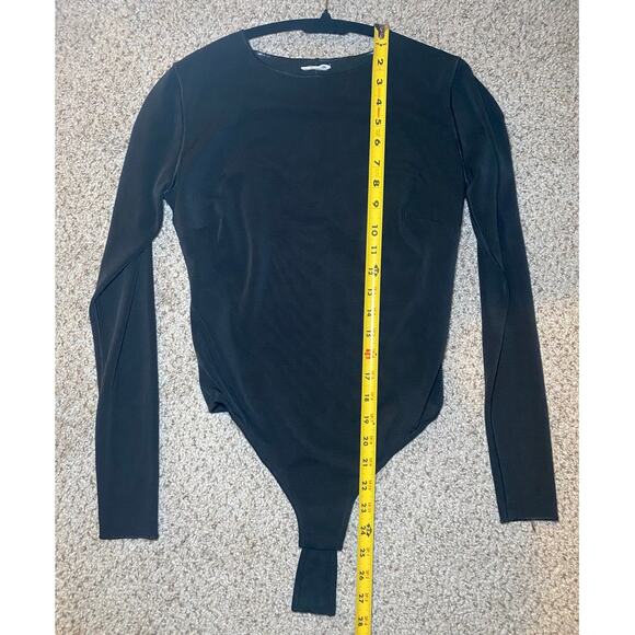 Yitty - Shapewear Size Small - Nearly Naked Body suit Black - Picture 3 of 13